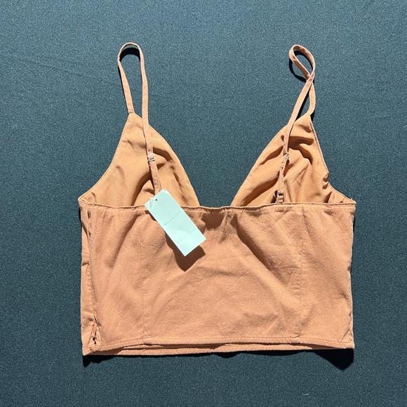 Cute going out terracota color crop top. Perfect for fall! - Picture 3 of 4